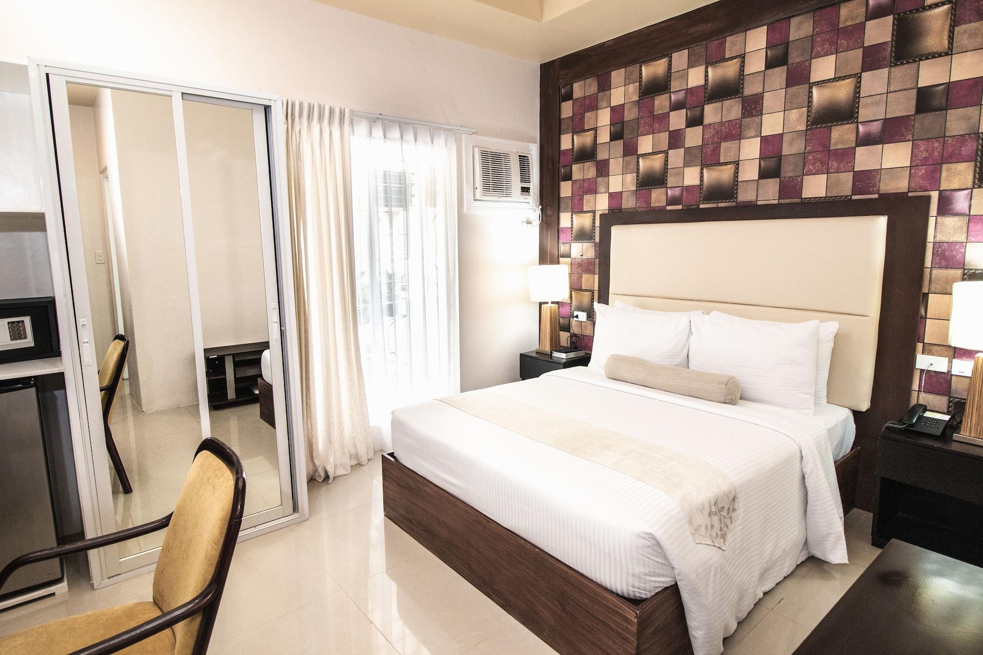 โรงแรมเซียร่า Dumaguete City ภายนอก รูปภาพ