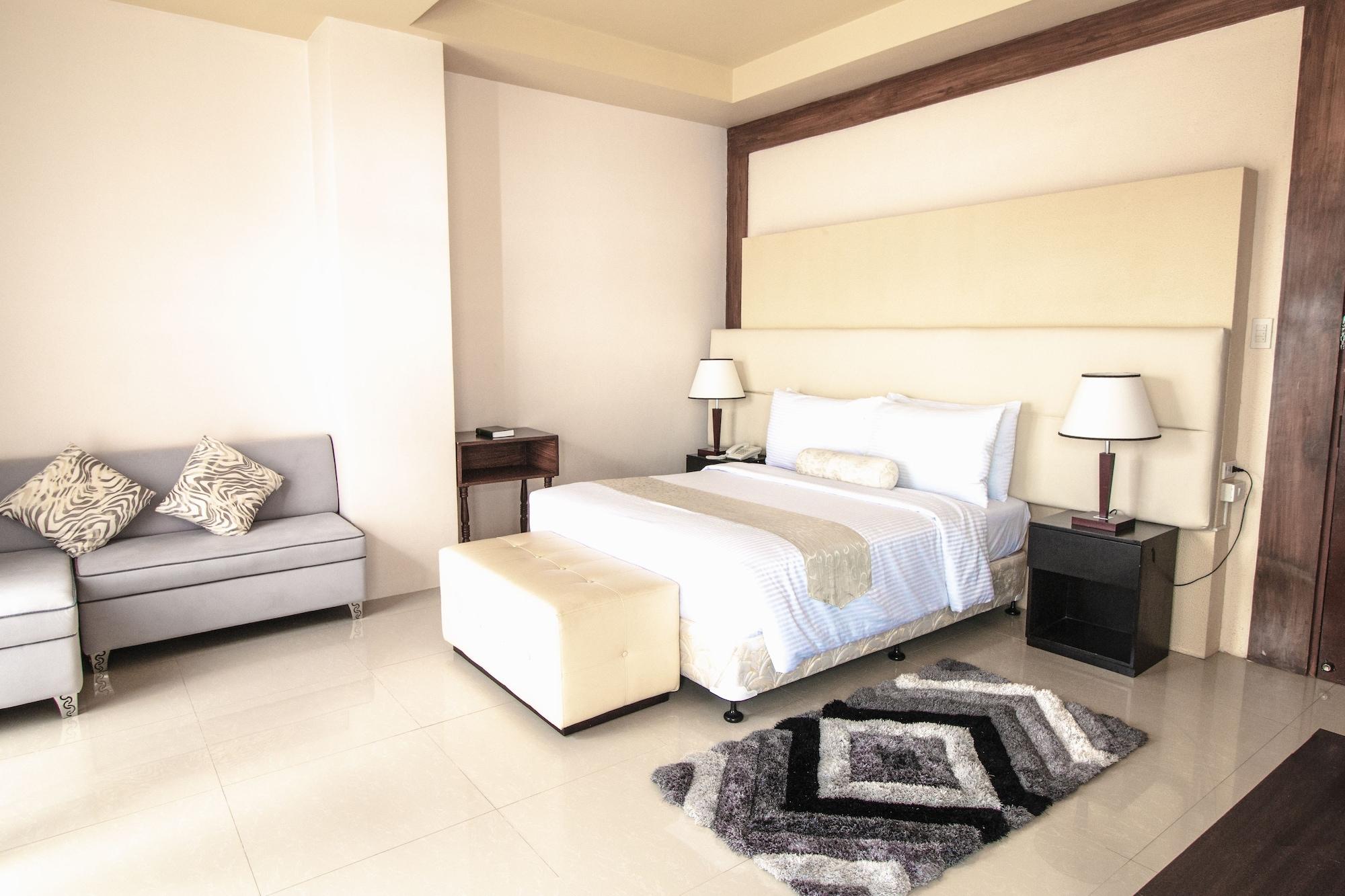 โรงแรมเซียร่า Dumaguete City ภายนอก รูปภาพ